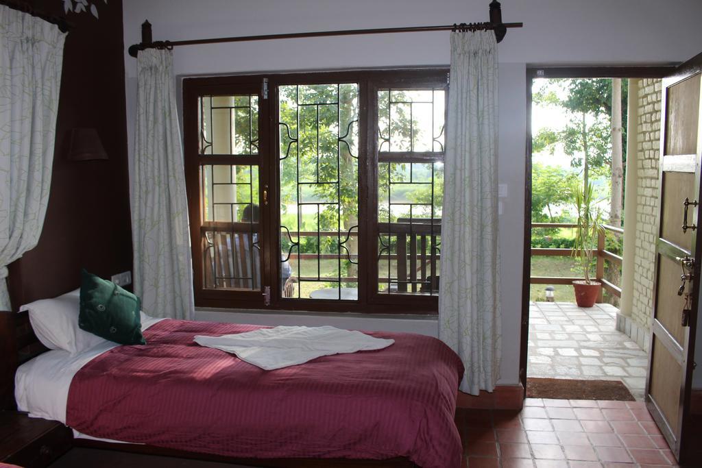 River View Jungle Camp Sauraha Kültér fotó
